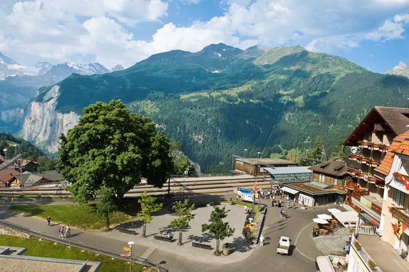 HOTEL SILBERHORN WENGEN 4 *